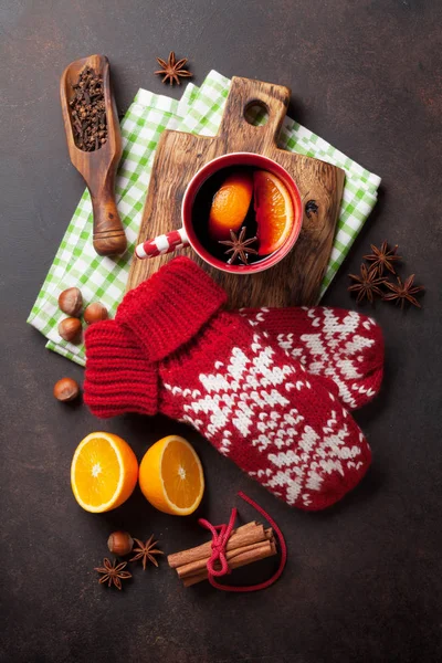 Ingredients for christmas mulled wine — Stock Photo, Image