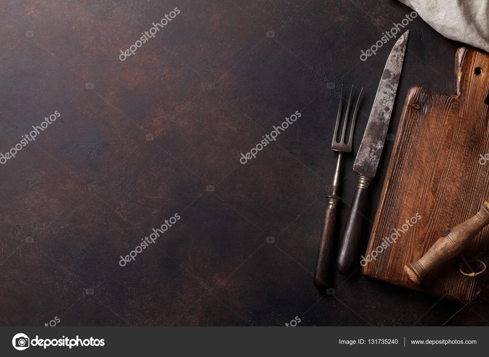 Vecchi utensili da cucina dell\'annata — Foto Stock © karandaev ... Vecchi utensili da cucina dell\'annata — Foto Stock © karandaev ...
