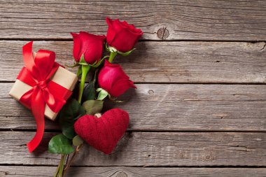 Gül, kalp ve Hediyelik