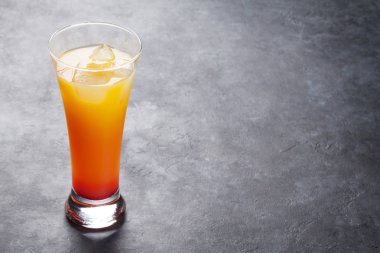 Tekila Gündoğumu kokteyli