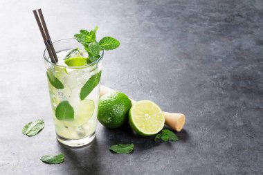 Mojito limes ile kokteyl