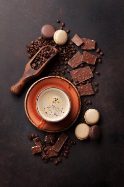 Kahve, çikolata ve macaroons