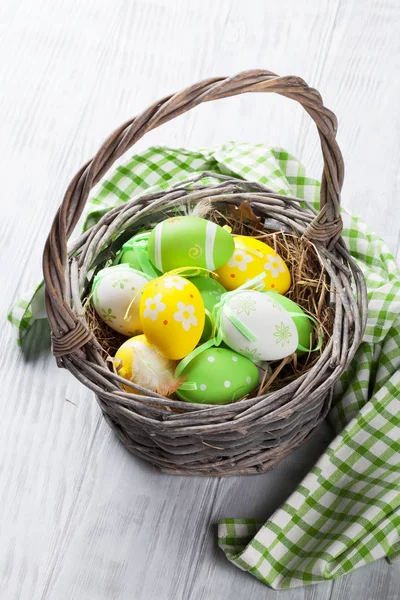 Coloridos huevos de Pascua —  Fotos de Stock