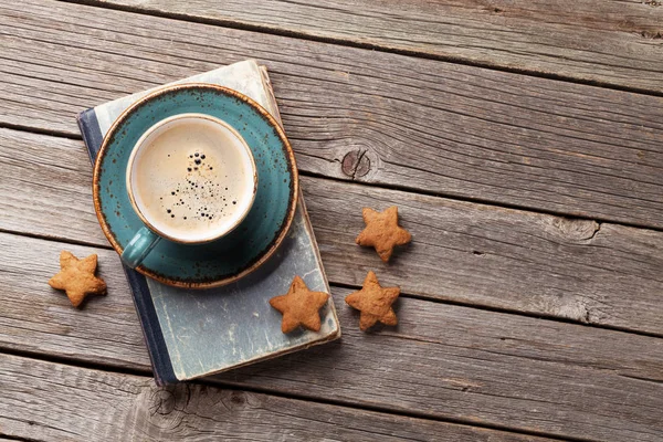커피 한잔과 쿠키 — 스톡 사진
