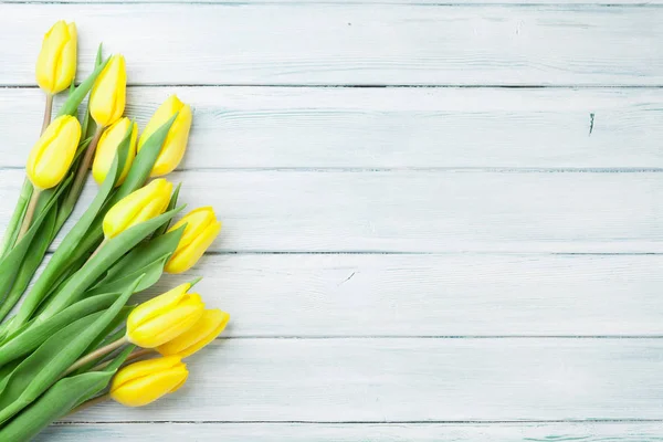 Easter background with yellow tulips — Stock Photo, Image