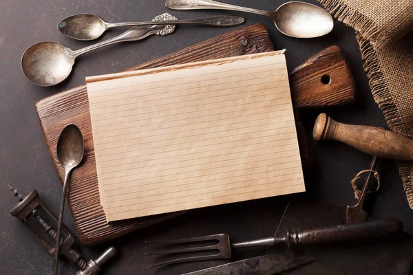 Vecchi utensili da cucina vintage — Foto Stock