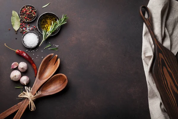 Herbs, spices and utensils — Stock Photo, Image