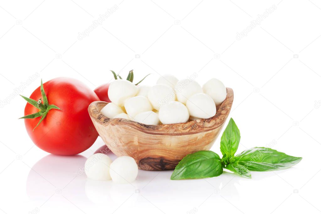 Mozzarella cheese, tomatoes and basil