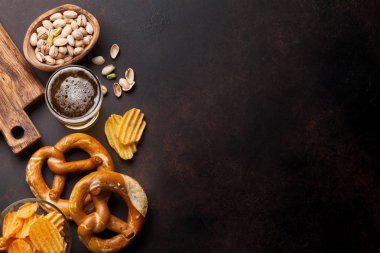 Kupa, Kuruyemiş, cips ve çerez