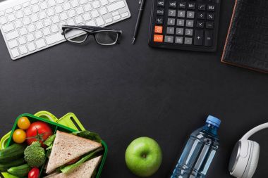 Ofis Büro Malzemeleri ve beslenme çantası