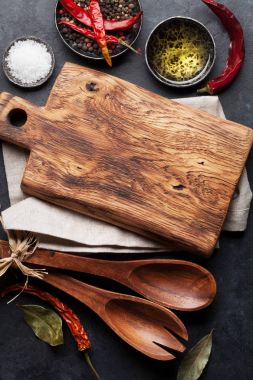 Yemek malzemeler ve mutfak eşyaları