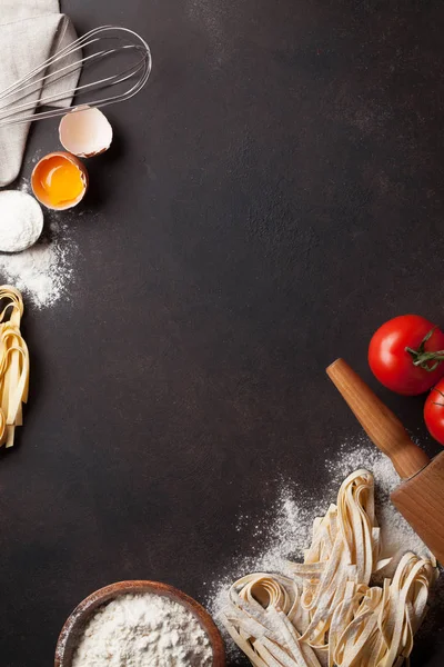 Ingredientes de cozinha de massa — Fotografia de Stock