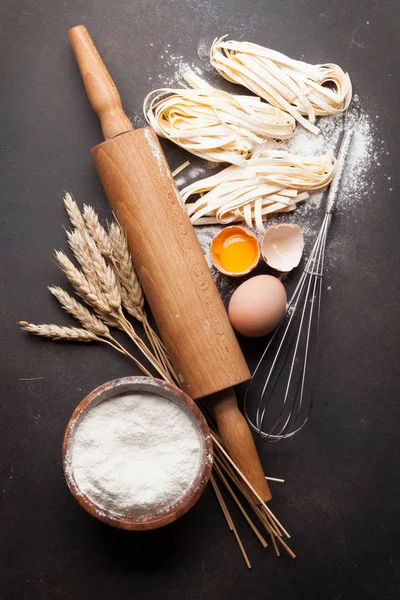 Pasta ingredientes de cocina — Foto de Stock