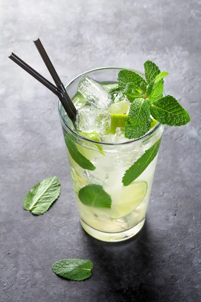 Mojito cocktail glas — Stockfoto