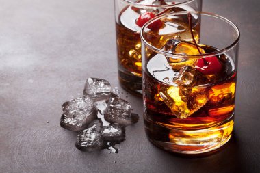 Manhattan kokteyl bardağı 