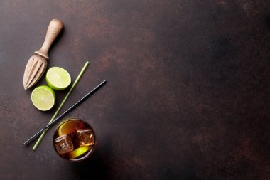 Küba Libre kokteyli 