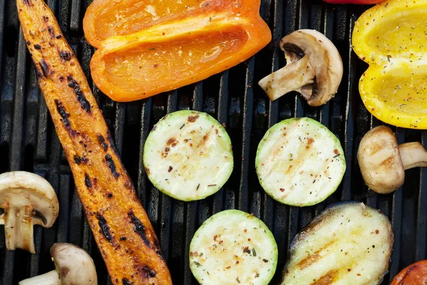 Color verduras a la parrilla —  Fotos de Stock