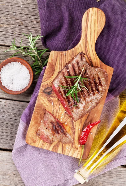 Grilovaný hovězí steak — Stock fotografie