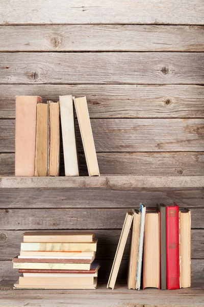 Old books on wooden shelves — Stock Photo, Image