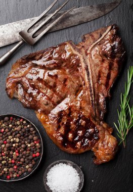 ızgara t-bone biftek 