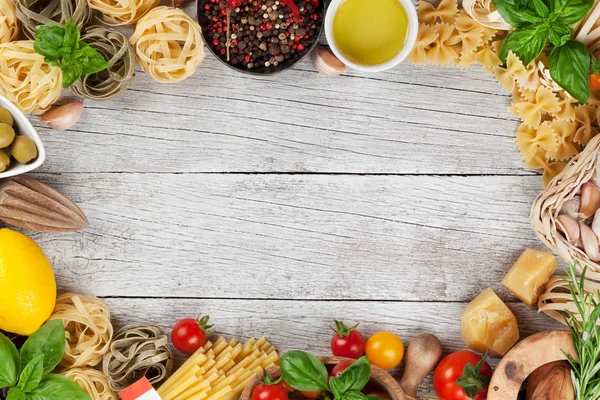 Ingredientes de pasta italiana — Foto de Stock