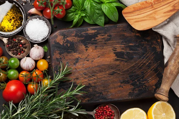 Tomatoes, basil and spices — Stock Photo, Image