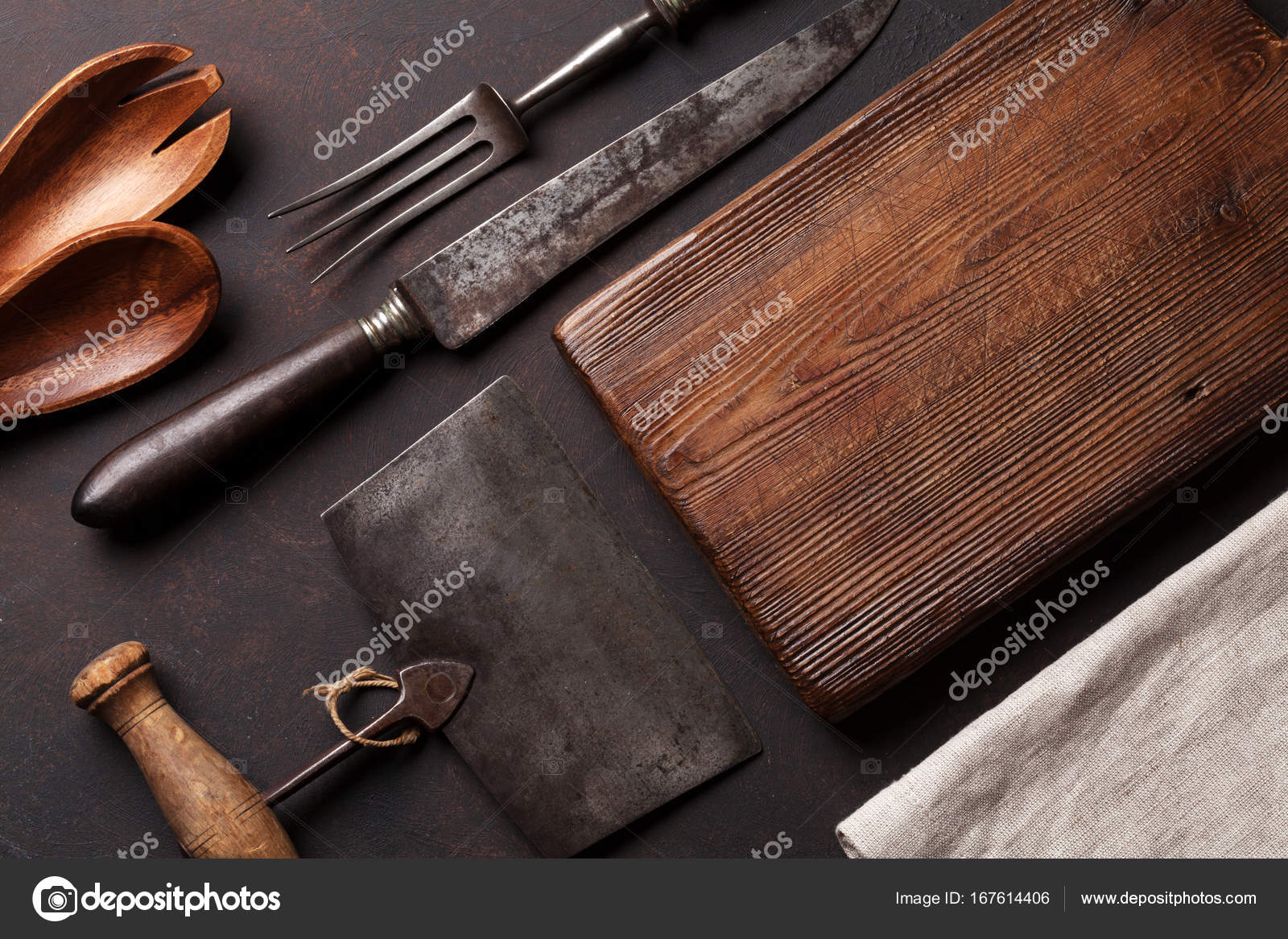 Vecchi utensili da cucina dell\'annata — Foto Stock © karandaev ... Vecchi utensili da cucina dell\'annata — Foto Stock © karandaev ...