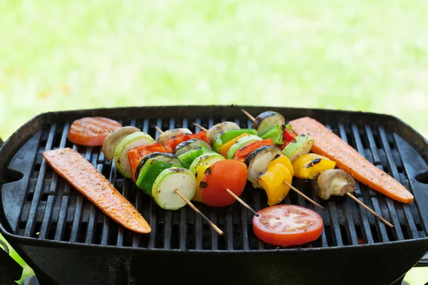 Grilled vegetables cooking — Stock Photo, Image