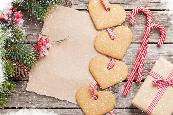 Biscoitos de gengibre coração — Fotografia de Stock