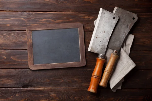 Metzger Oldtimer Fleischmesser Über Holztisch Ansicht Von Oben Mit Platz — Stockfoto