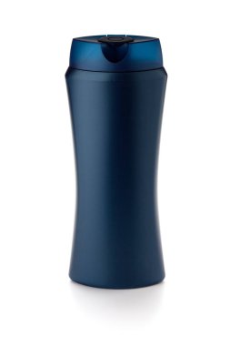 Beyaz arka plan üzerinde izole mavi şampuan şişesi