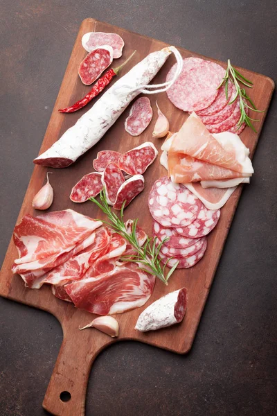 Salame Prosciutto Affettato Salsiccia Prosciutto Pancetta Piatto Antipasto Carne Sul — Foto Stock