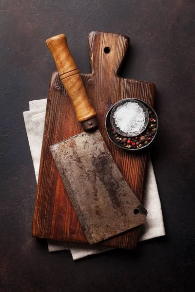 Kasap. Vintage et bıçağı ve baharat taş kartı. Üstten Görünüm