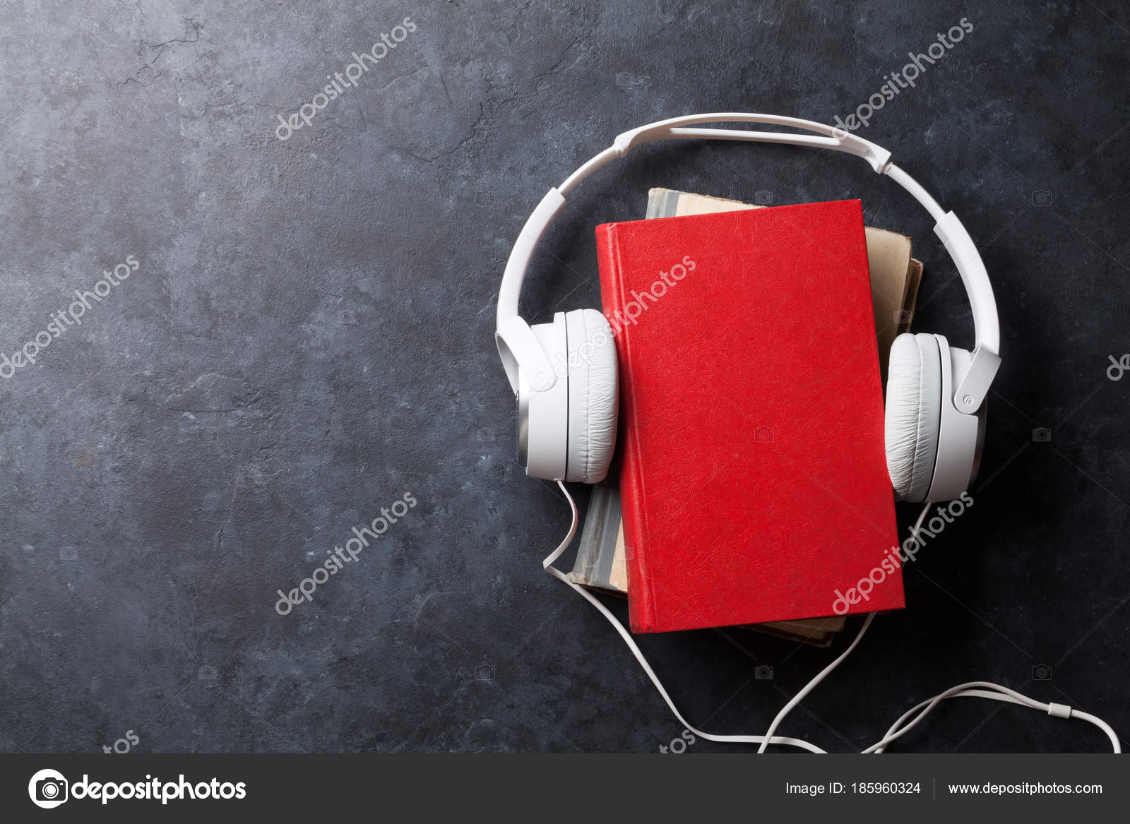 Mortplayer audiobooks. Наушники в библиотеке. Литрес картинки. Рейтинг электронных книг с аудио воспроизведением. Книга и наушники.