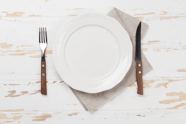 Empty Plate Silverware Wooden Table Top View Copy Space — Stock Photo, Image