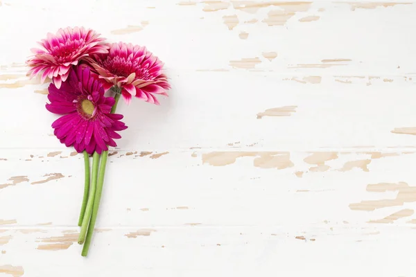 Kytice Květiny Gerbera Dřevěný Stůl Pohled Shora Prostorem Pro Váš — Stock fotografie