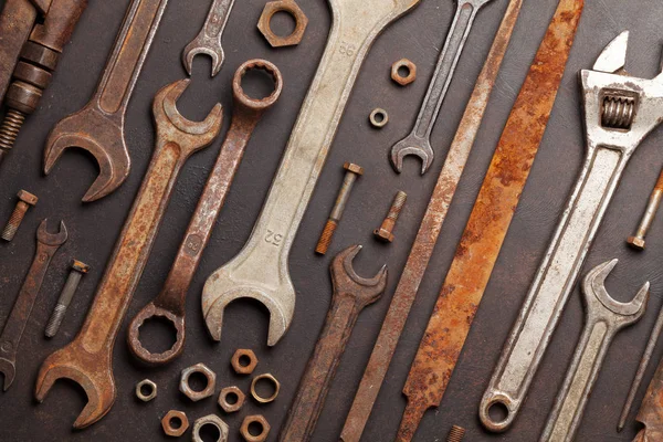 Alte Werkzeuge Auf Steinkulisse Nahaufnahme Von Oben Flache Lage — Stockfoto
