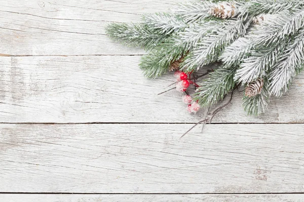 Kerstkaart Met Dennenboom Witte Houten Achtergrond Kopieer Ruimte Voor Kerstgroeten — Stockfoto