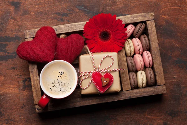 Valentines day card with coffee and cookies — 스톡 사진