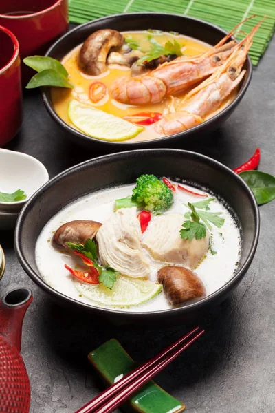 Tom Yum Tom Kha Traditional Thai Soups Seafood Chicken Mushrooms — Stock Photo, Image