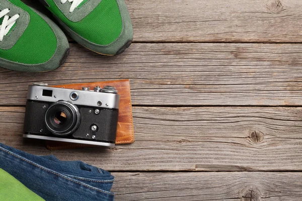 Clothing Accessories Sneakers Jeans Camera Urban Outfit Everyday Travel Vacation — Stock Photo, Image