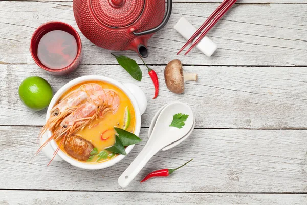 Tom Yum Sopa Tailandesa Tradicional Con Mariscos Champiñones Leche Coco — Foto de Stock