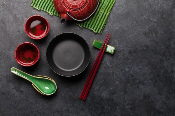 Japonés Plato Vacío Palillos Mesa Piedra Concepto Comida Asiática Vista — Foto de Stock