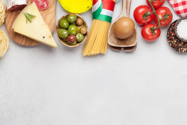 Italian Cuisine Food Ingredients Pasta Cheese Salami Olives Tomatoes Top — Stock Photo, Image