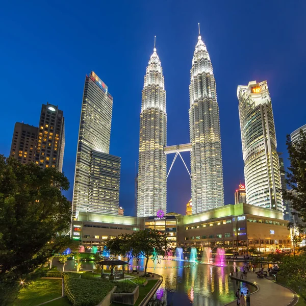 Famouse Petronas Towers — Stockfoto