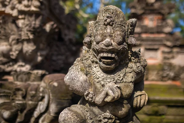 Bali Muhafız şeytan heykeli — Stok fotoğraf