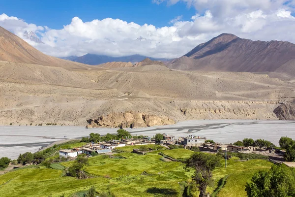 Kagbeni dorp in de Himalaya — Stockfoto