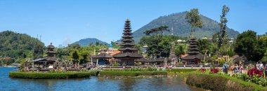 Pura Ulun Danu tapınağın görünümü