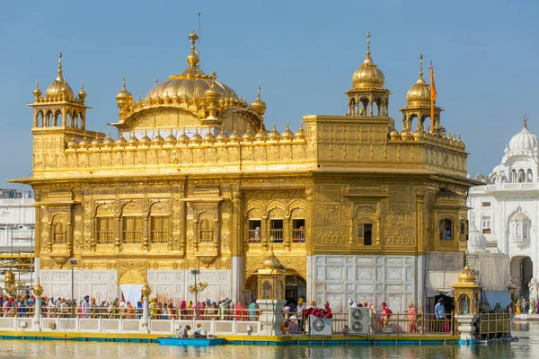 Templo de oro en Amritsar —  Fotos de Stock