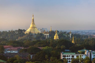 shwedagon pagoda yangon yapılan